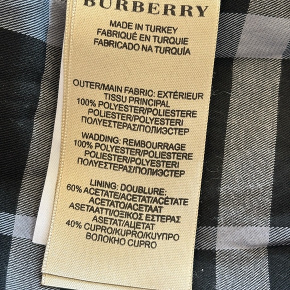 Burberry London Quilted Jacket Black – Lightweight Designer Coat - Picture 11 of 17